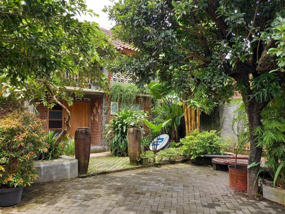 Villa Ethnic In The Countryside